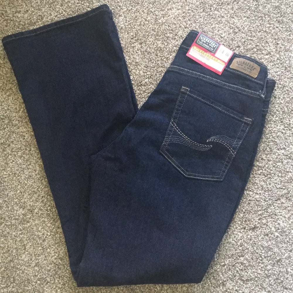 Signature Jeans by Levi Strauss & Co.